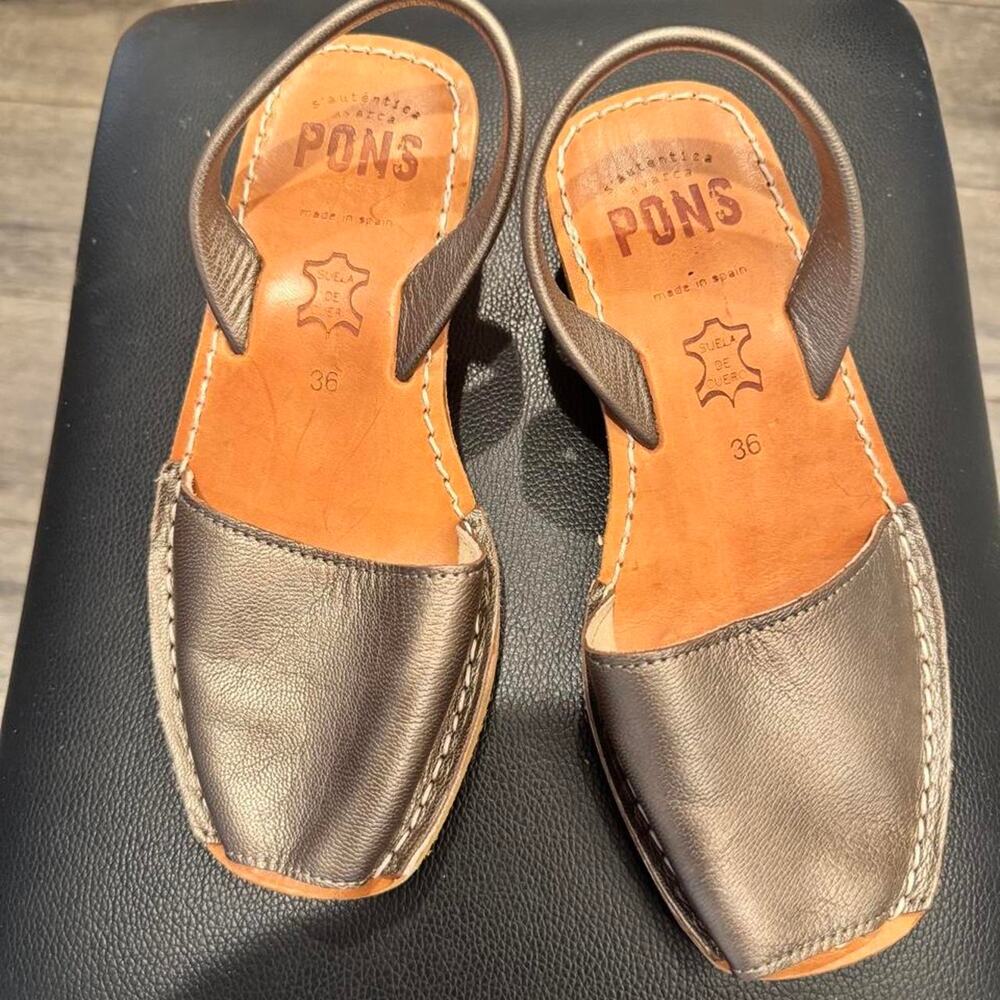 Pons metallic leather sandals 36